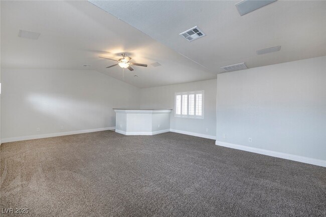 Building Photo - 9460 Glendora Valley St
