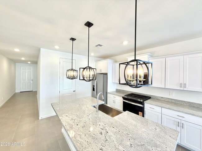 Building Photo - 17346 W Eva St