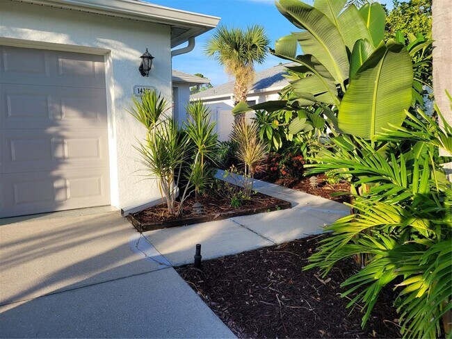 Building Photo - 14277 Palm Terrace