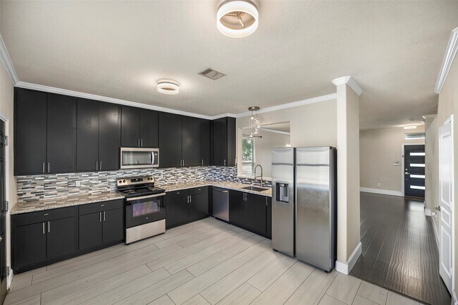 Building Photo - 9623 Gorman Brook Dr