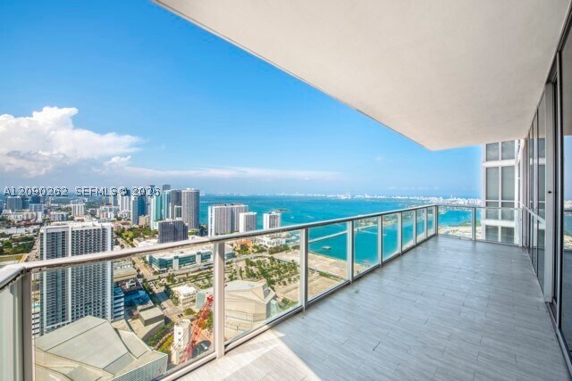 Building Photo - 1100 Biscayne Blvd