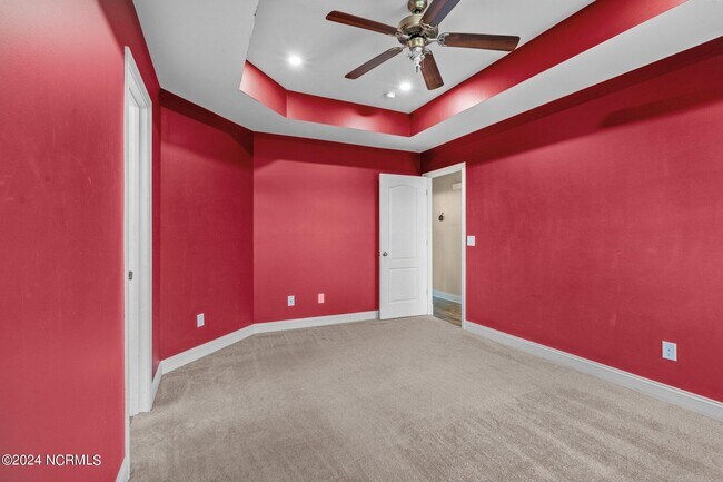 Building Photo - 121 Grist Mill Dr