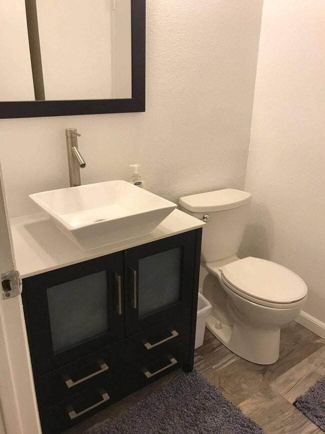 Building Photo - Fully Remodeled & Furnished Kihei Villages Upstairs Unit. Available June 1st