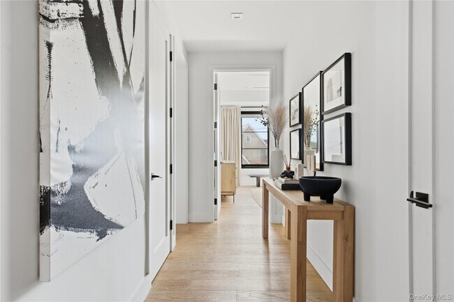 Building Photo - 50 Chestnut St