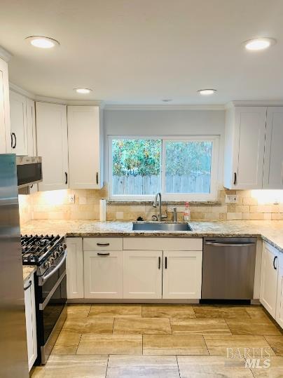 Building Photo - 920 Linwood St