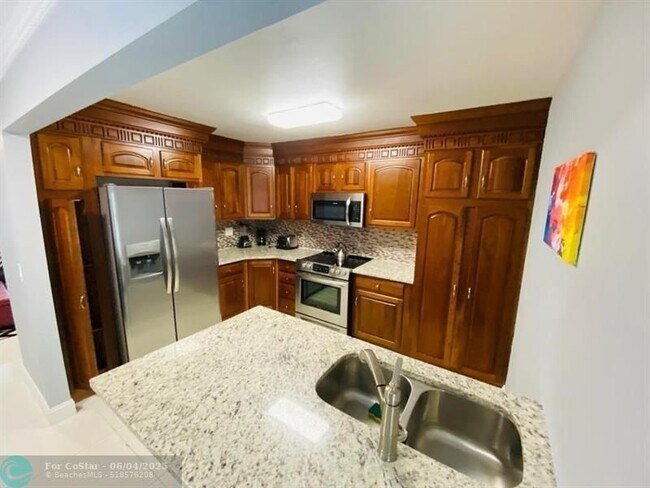 Building Photo - 9793 Alaska Cir