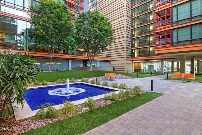 Building Photo - 4808 N 24th St