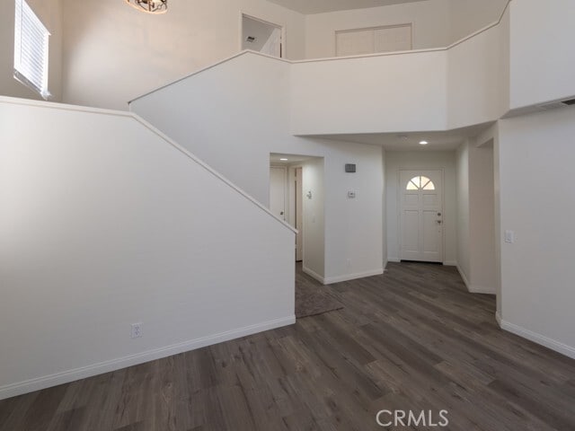 Building Photo - 840 S Orchid Ln