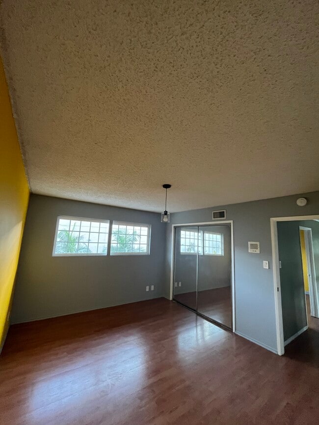 Building Photo - 22240 Wyandotte St