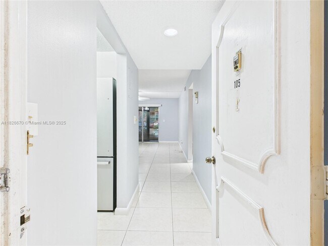 Primary Photo - 4113 NW 88th Ave