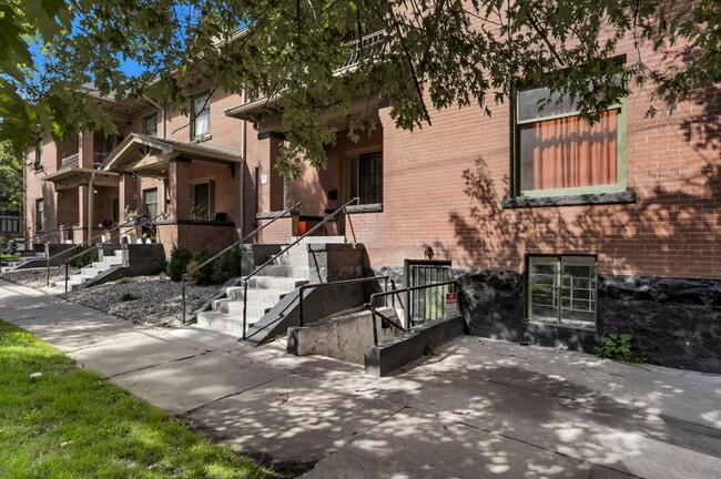 Building Photo - City Park - 1 Bedroom / 1 Bath - Washer & ...