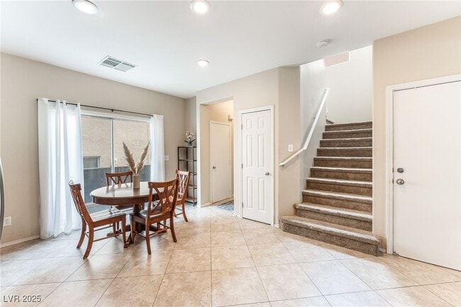 Building Photo - 10516 West Table Lands Court