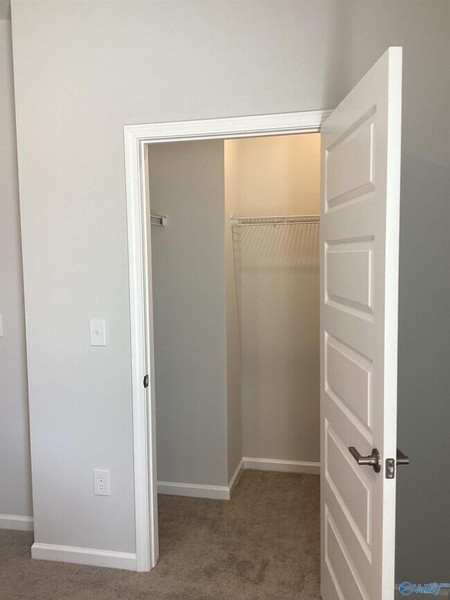 Building Photo - 231 Paca Ln