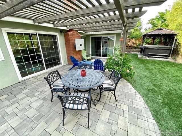 Building Photo - 13535 Los Olivos Ave