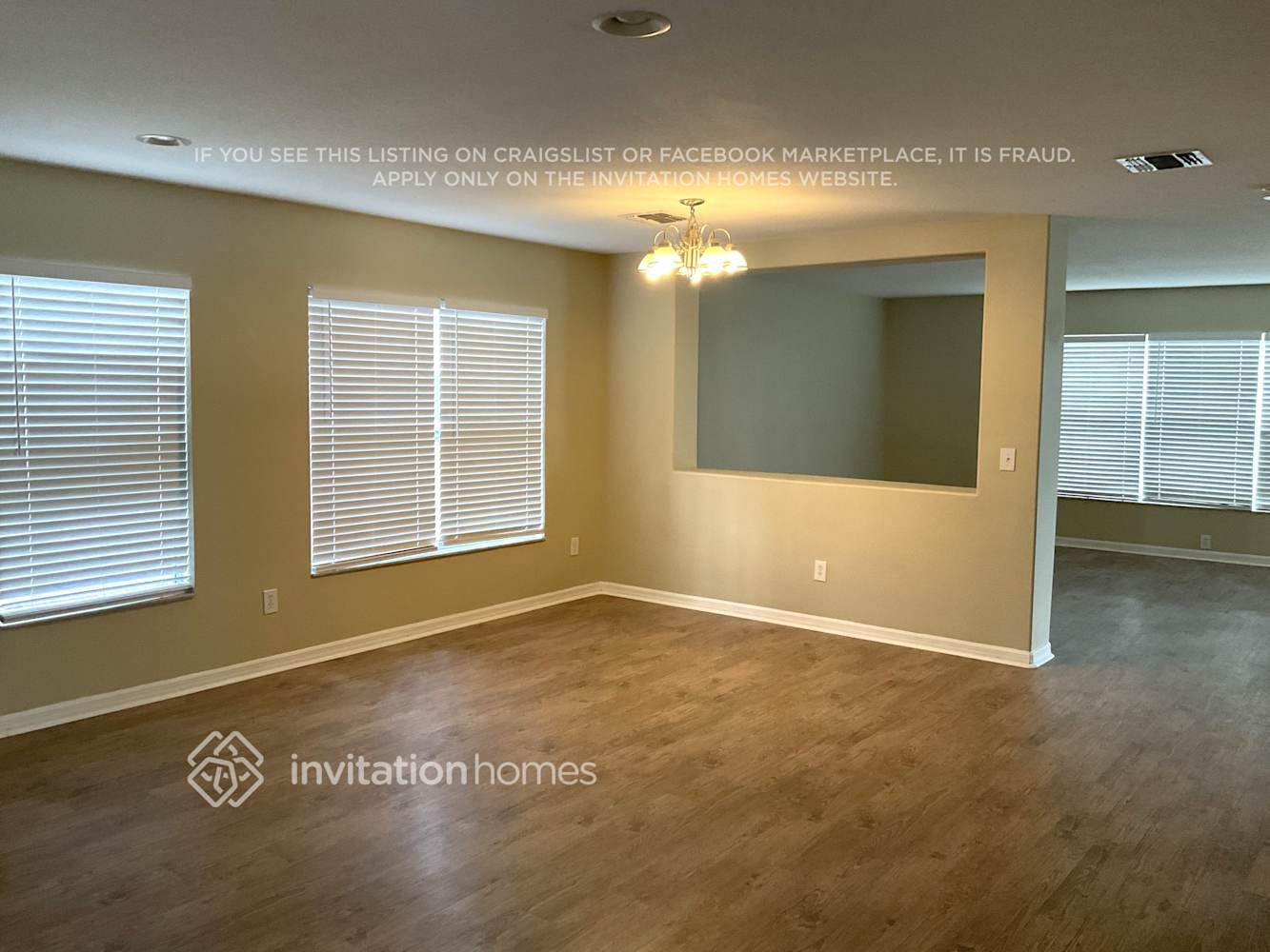 Building Photo - 15262 Galbi Dr