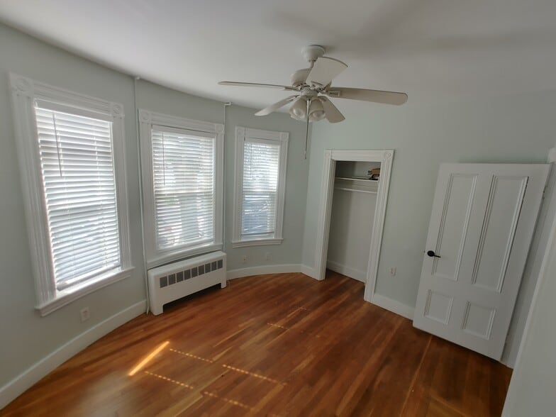 Other bedroom - 112 Brown St