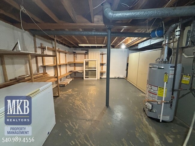 Building Photo - 3158 Galloway Dr