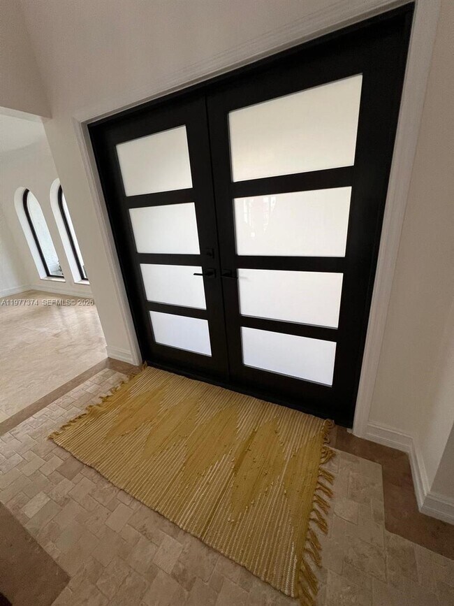 Building Photo - 6083 Vista Linda Ln