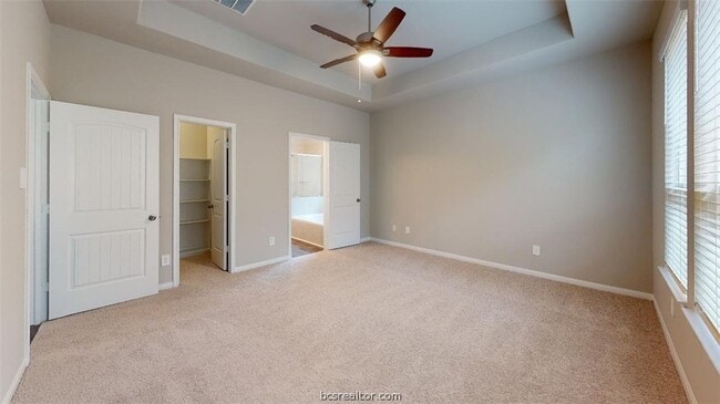 Building Photo - 5789 Cerrillos Dr