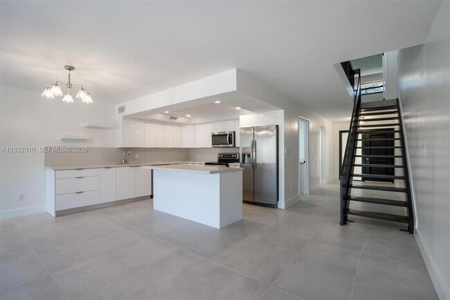 Building Photo - 8708 SW 79th Pl