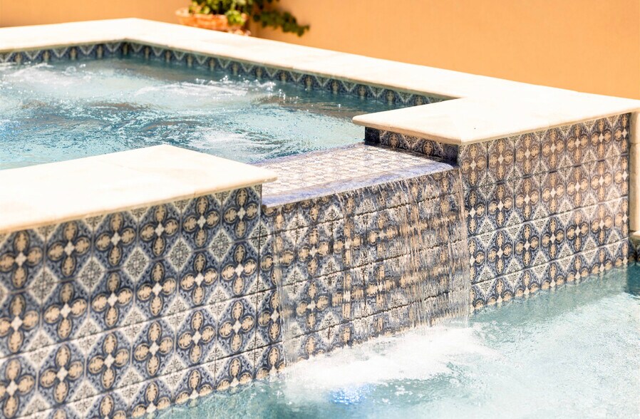 Building Photo - 4825 N 82nd St