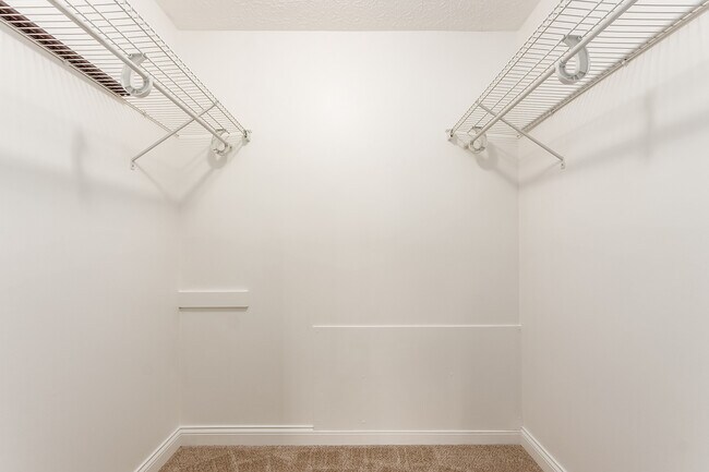 Building Photo - 2257 Hedgerow Road