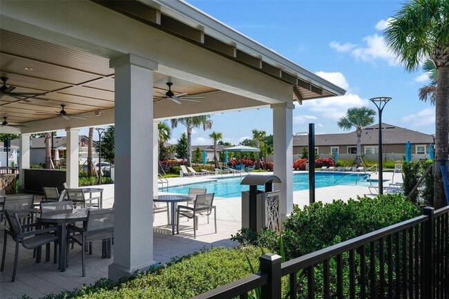 Building Photo - 3778 Maxwell Park Dr