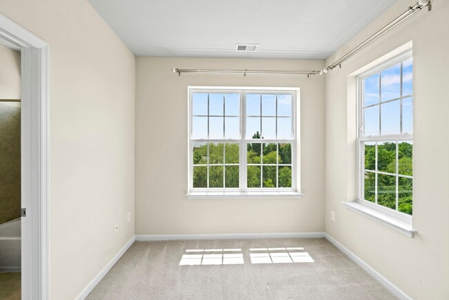 Building Photo - 7113 Brick Kiln Cir