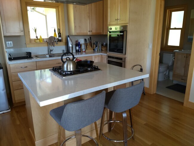 Building Photo - 3405 Mount Veeder Rd