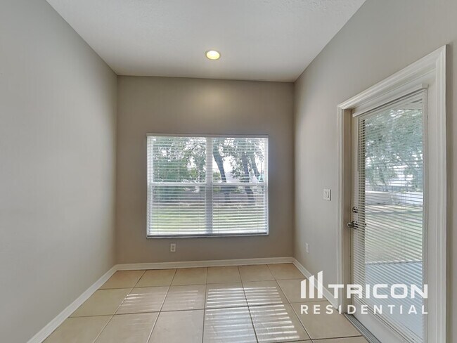 Building Photo - 1143 Emerald Hill Way