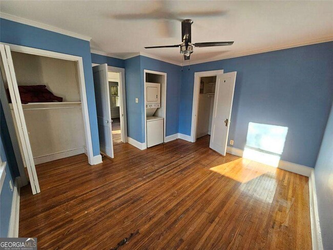 Building Photo - 1339 Miller Reed Ave SE