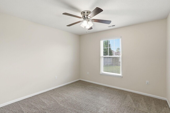 Building Photo - 104 Copper Mountain Dr