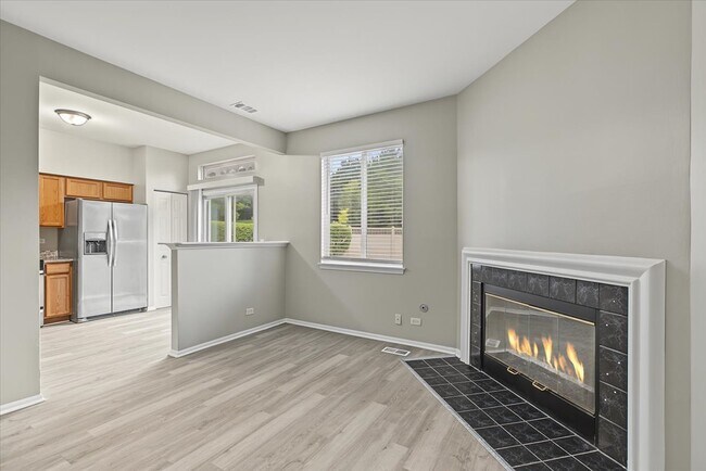 Building Photo - 1108 Grand Lake Ct