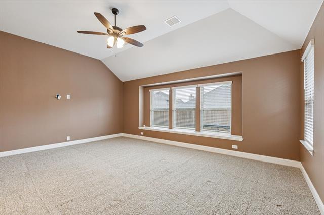 Building Photo - 300 Navo Rd