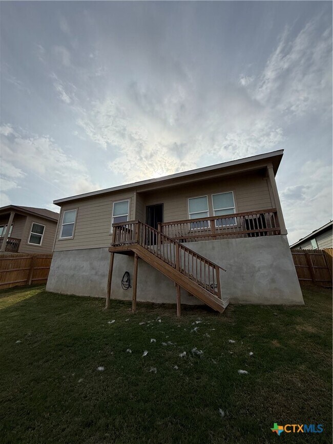 Building Photo - 12915 Sage