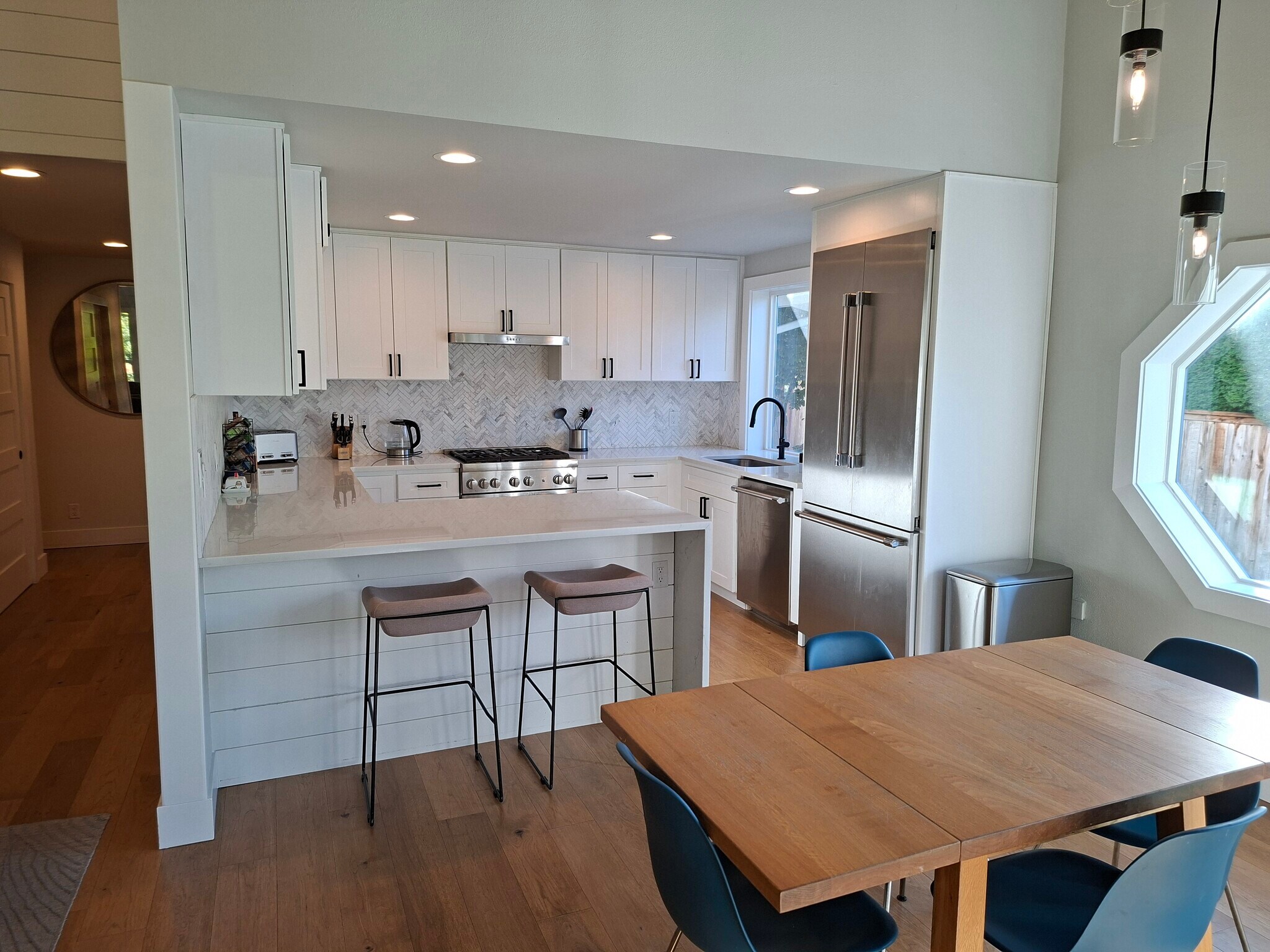 Building Photo - 9512 Randall Dr