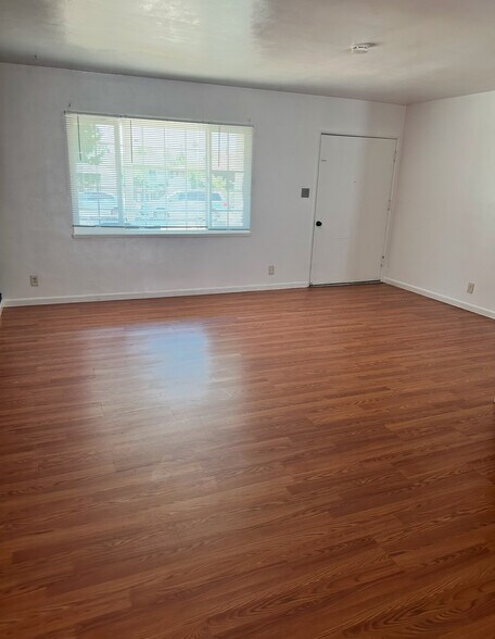 Living room area - 14547 Hallwood Dr