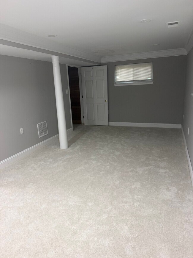 Building Photo - 4812 Kentbury Ct