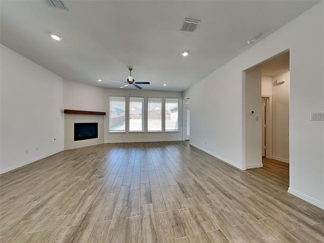 Building Photo - 1812 Roadrunner Dr