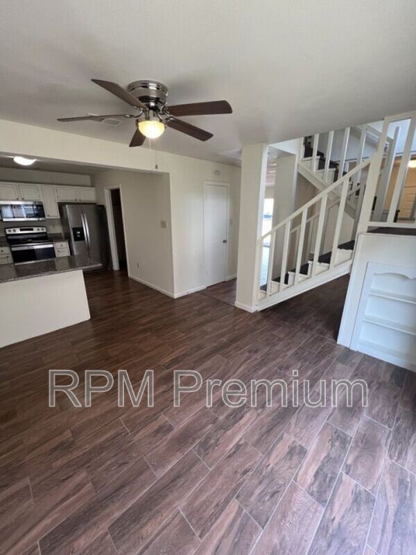 Building Photo - 5268 S Brightside View Dr