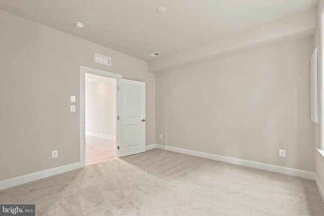 Building Photo - 11152 Lanier Farm Lp