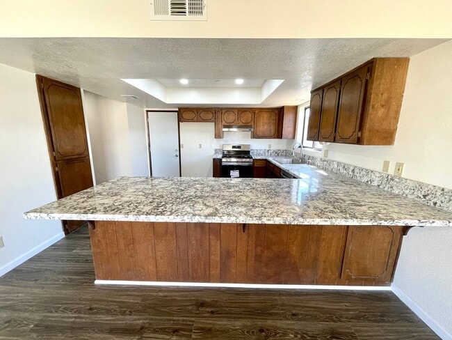 Building Photo - Newly Remodeled 3 Bedroom Home off of Hancock Rd!