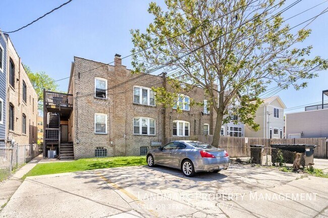 Primary Photo - 4144 N Mozart-Garden unit