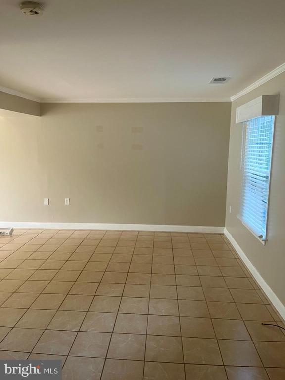 Building Photo - 374 Trefoil Pl