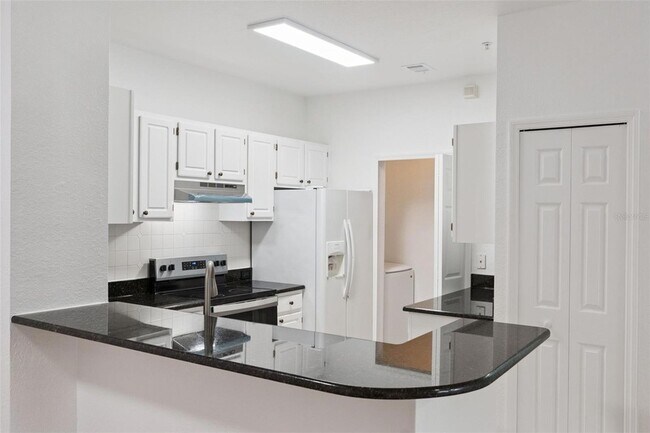 Building Photo - 2549 Maitland Crossing Way