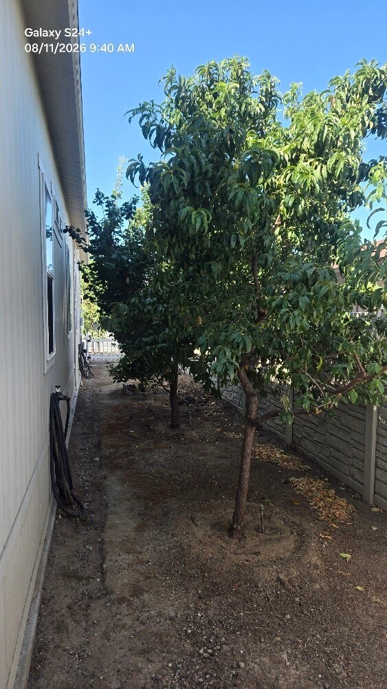 Building Photo - 1361 Shadowglen Way