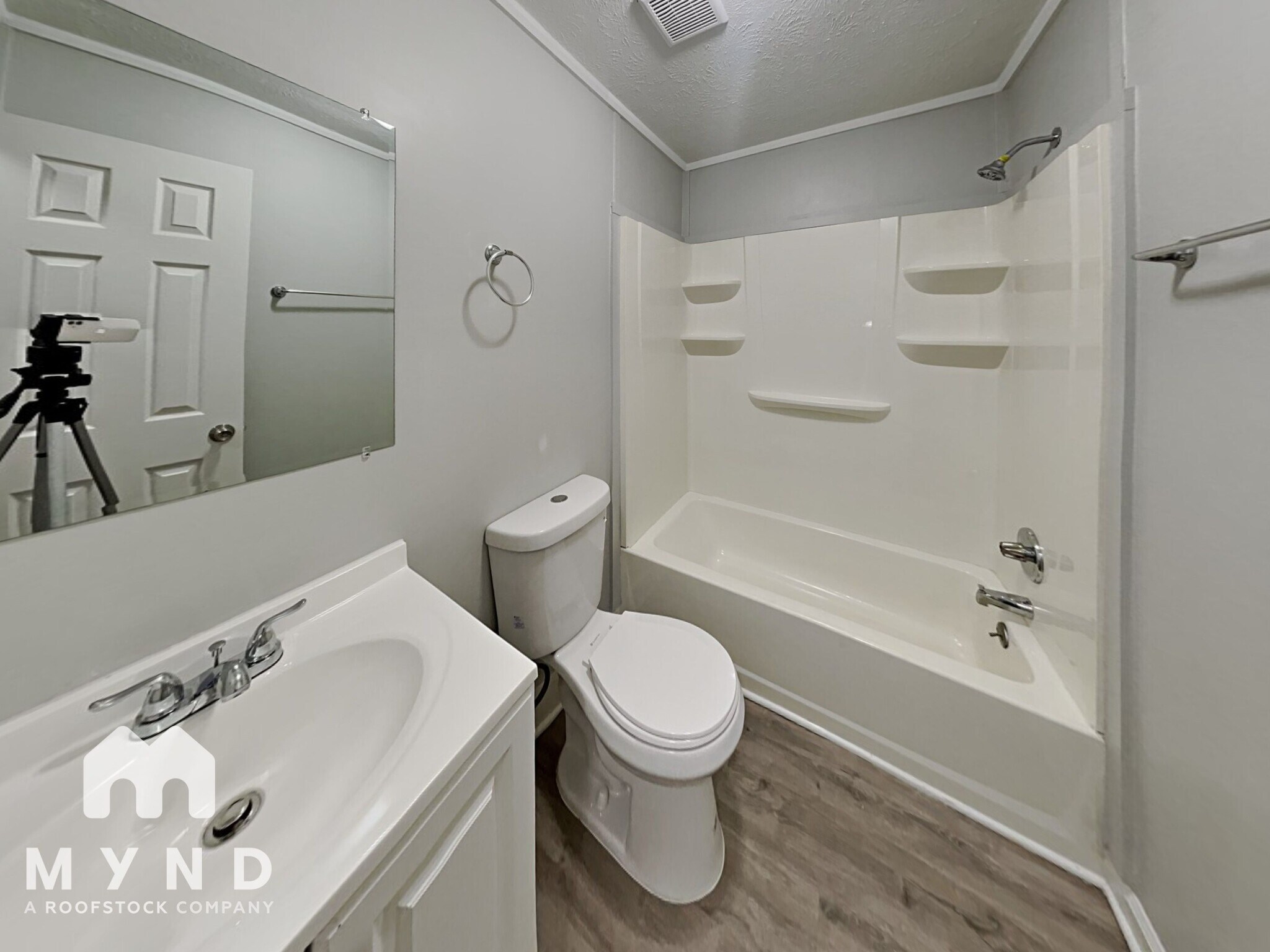 Building Photo - 3457 White Oak Ct