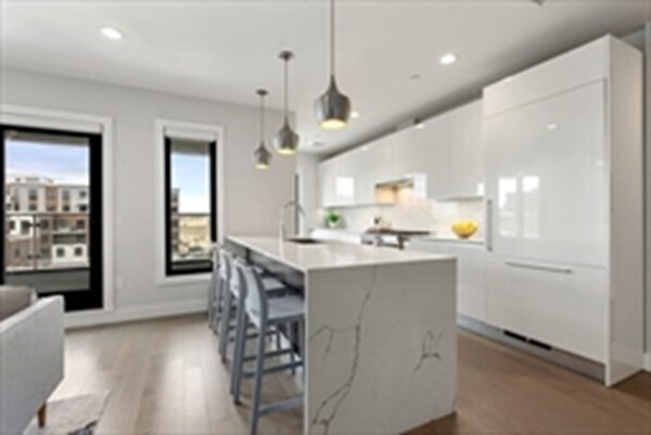 Building Photo - 34 A St