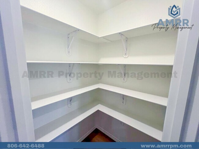 Building Photo - 8340 E County Rd 111