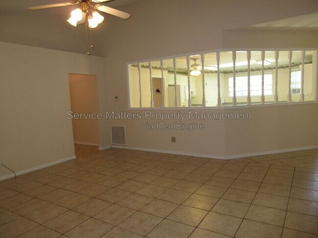 Building Photo - 3714 Deer Creek Ln